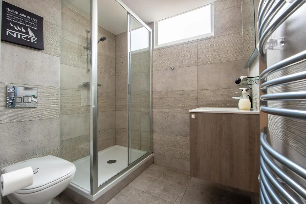 Apartment Central Lamartine Flat - Brand New Nice